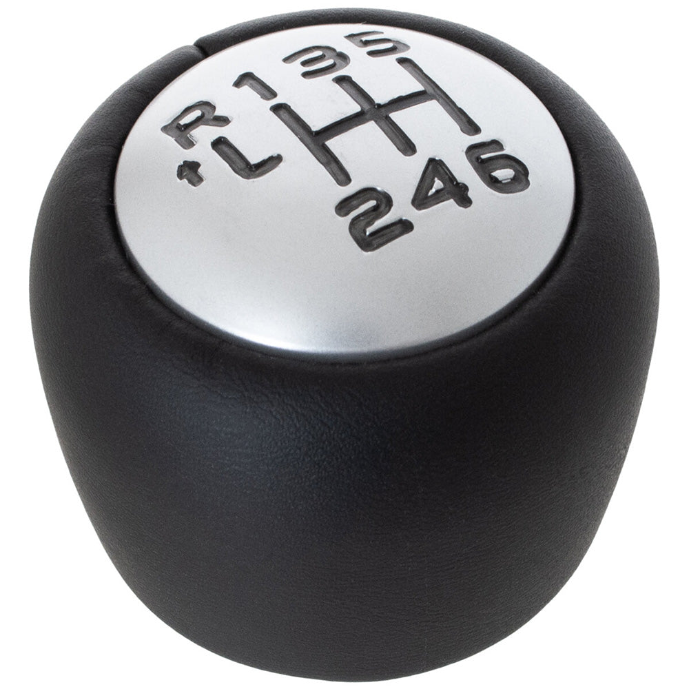 Fekete, 6 sebességes bőrözött Peugeot 508 váltógomb szürke színű számlappal.