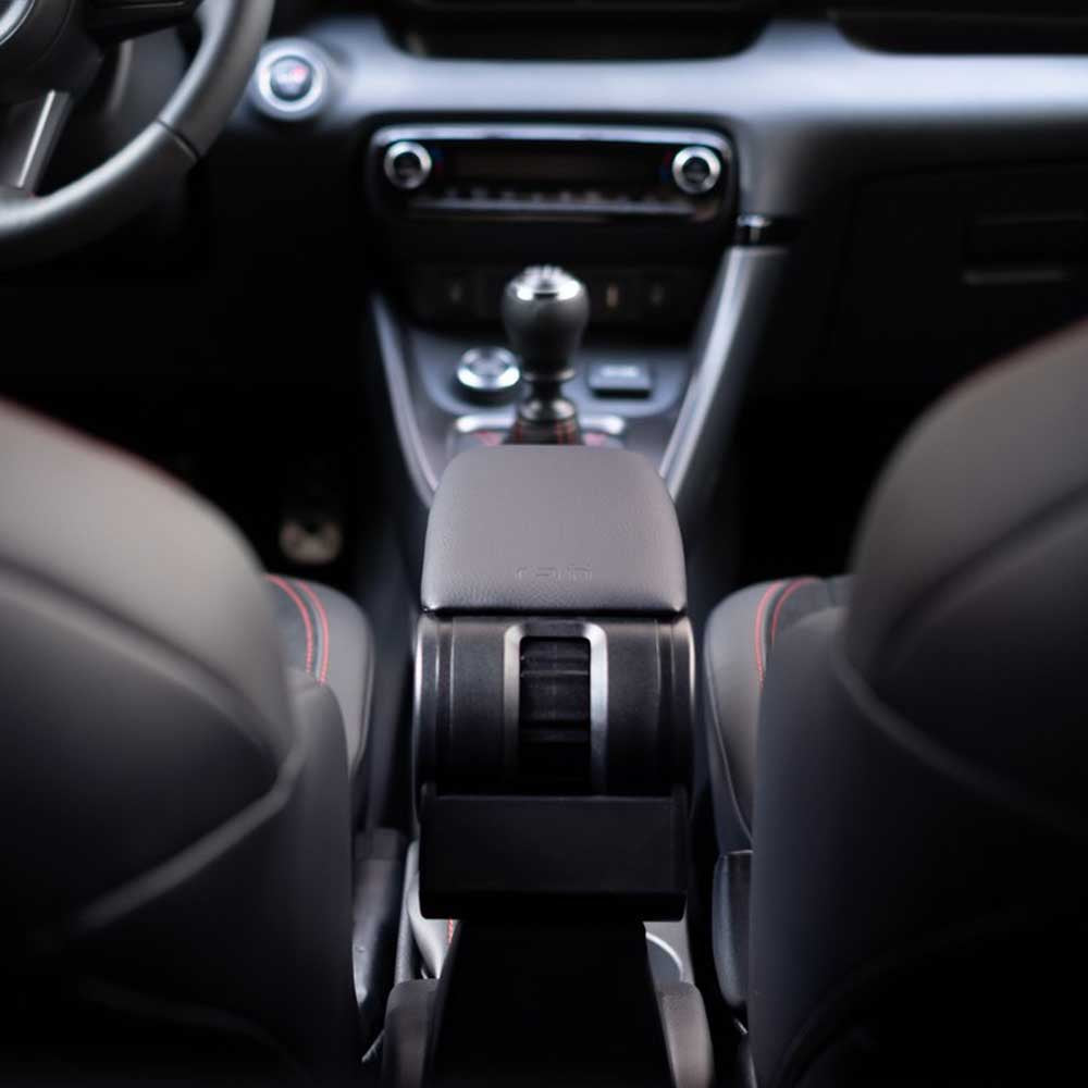 Kia Venga Armster 3 könyöklő 2010- Bőr