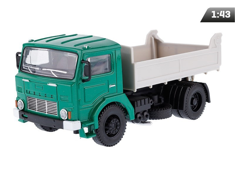 1:43-as modell, JELCZ 317, zöld