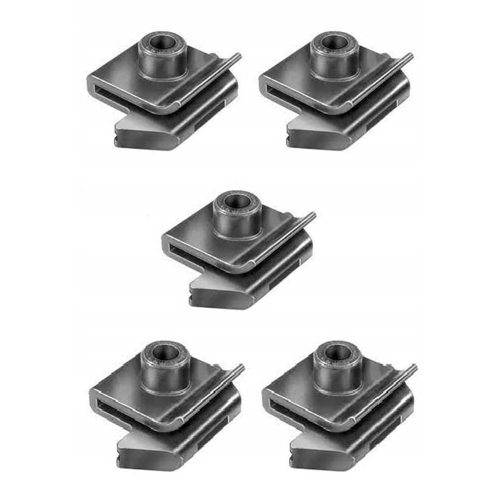 Nissan Patrol GR II Wagon kerékjárati dobbetét rögzítő patent szett 1997-2007