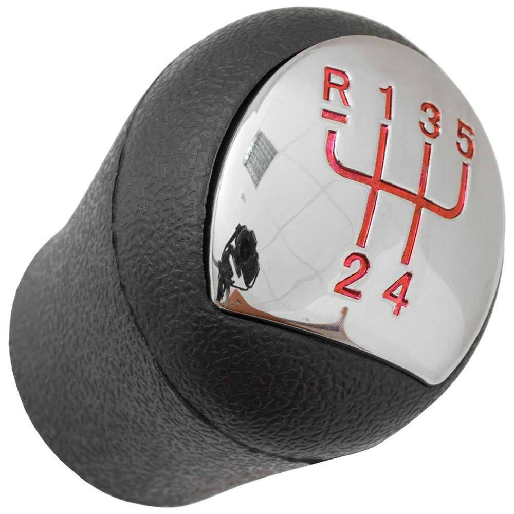 Fekete színű, 5 sebességes Renault váltógomb. Krómozott számlappal, piros színű számokkal.