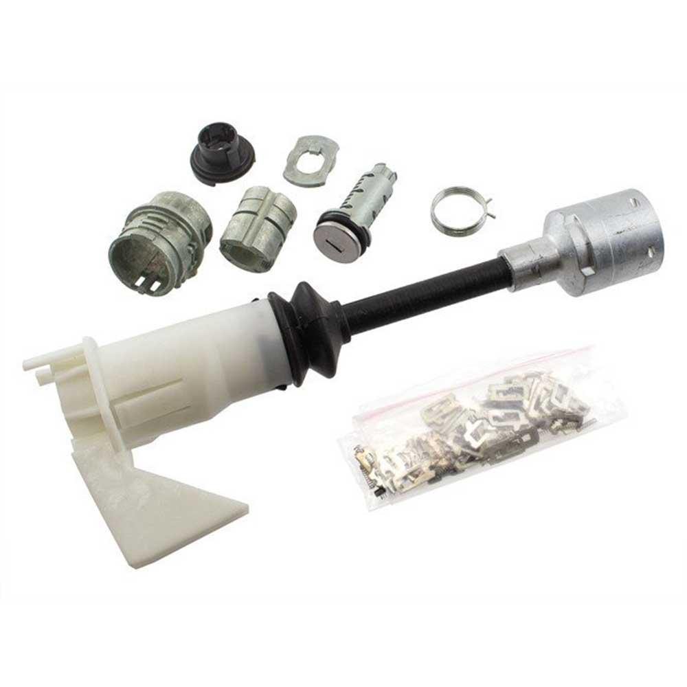 Ford Focus C-MAX 03-07 motorháztető zár (betét)