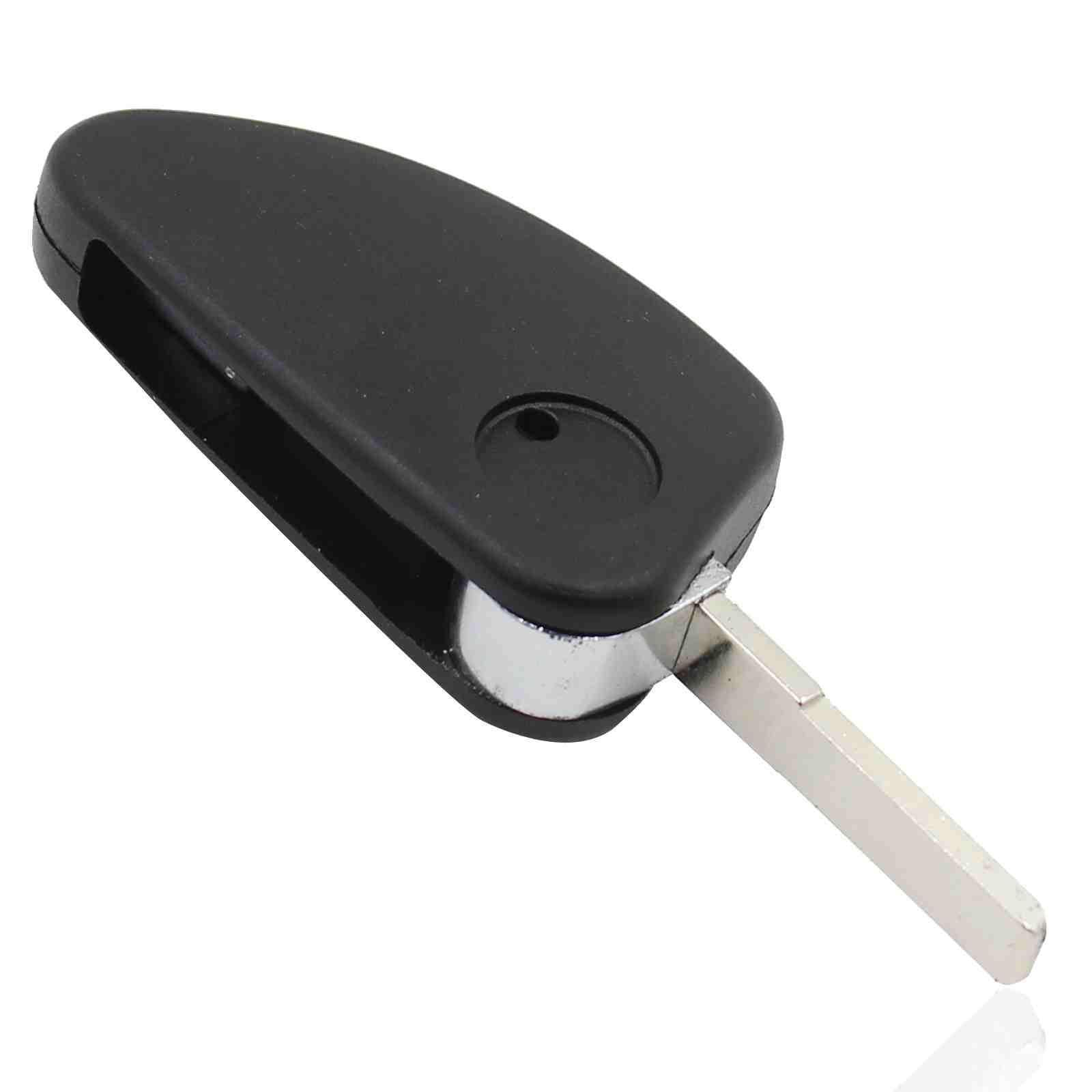 Fekete színű, 3 gombos Alfa Romeo bicskakulcs, kulcsház hátulja.