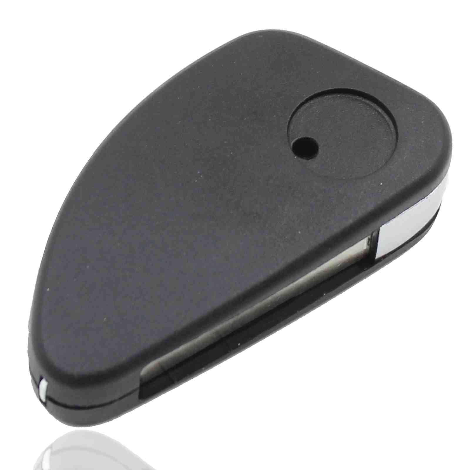 Fekete színű, 3 gombos Alfa Romeo bicskakulcs, kulcsház hátulja.