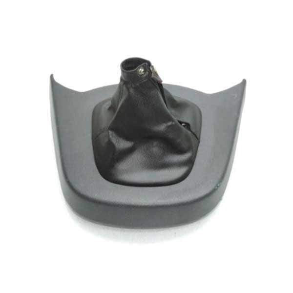 Kia Carens bőr váltószoknya 2012-