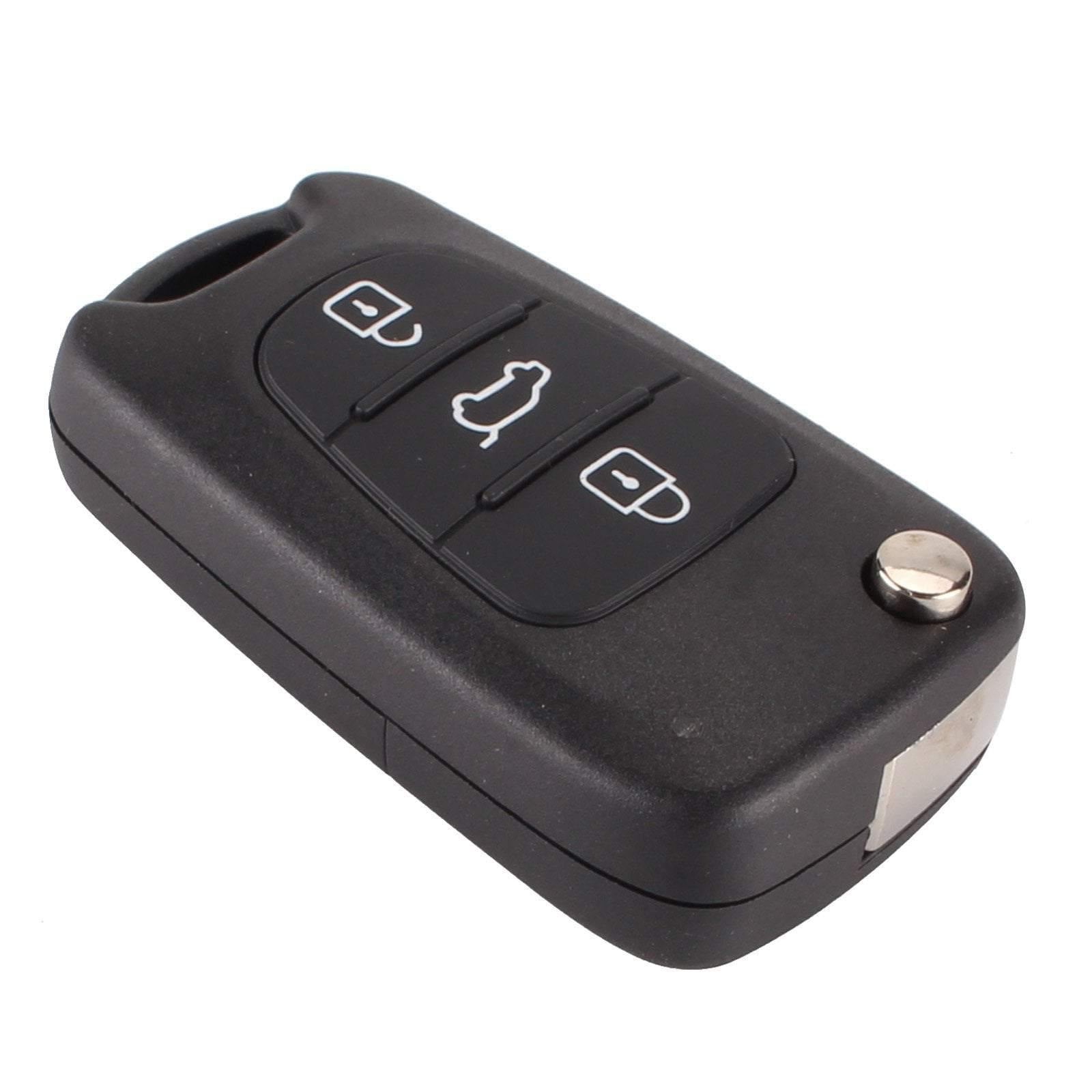 Fekete színű, 3 gombos Kia kulcs, bicskakulcs.