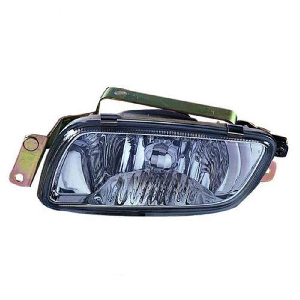 Mitsubishi Pajero III jobb ködlámpa 2000-2006 | OE: MB831090