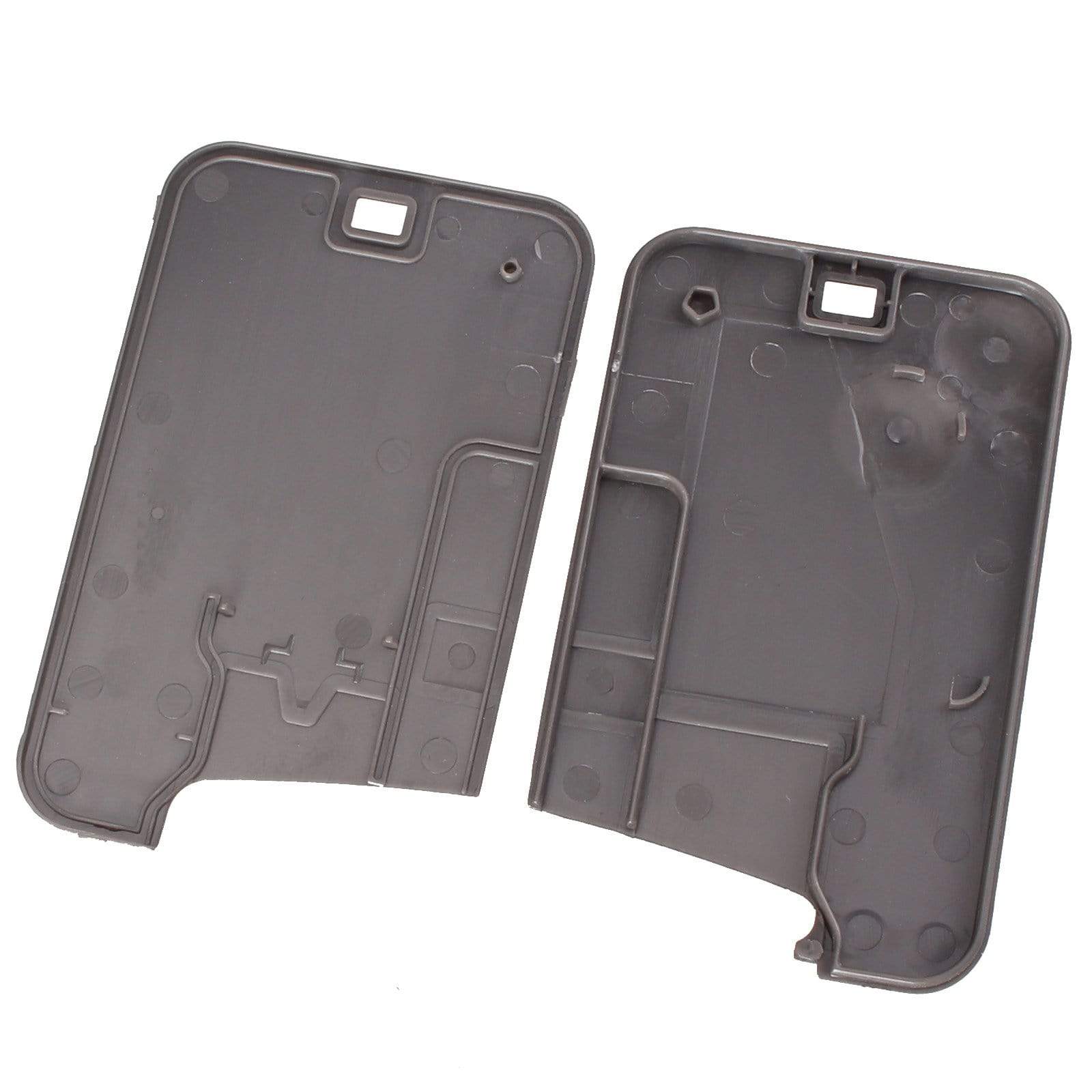 Szürke színű, 2 gombos Renault kulcsház, indítókártya szétszedve.